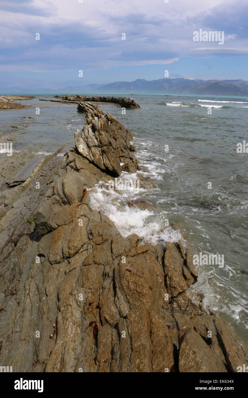 Layer Sea Rocks Layers of the ocean hi-res stock photography and images - Alamy