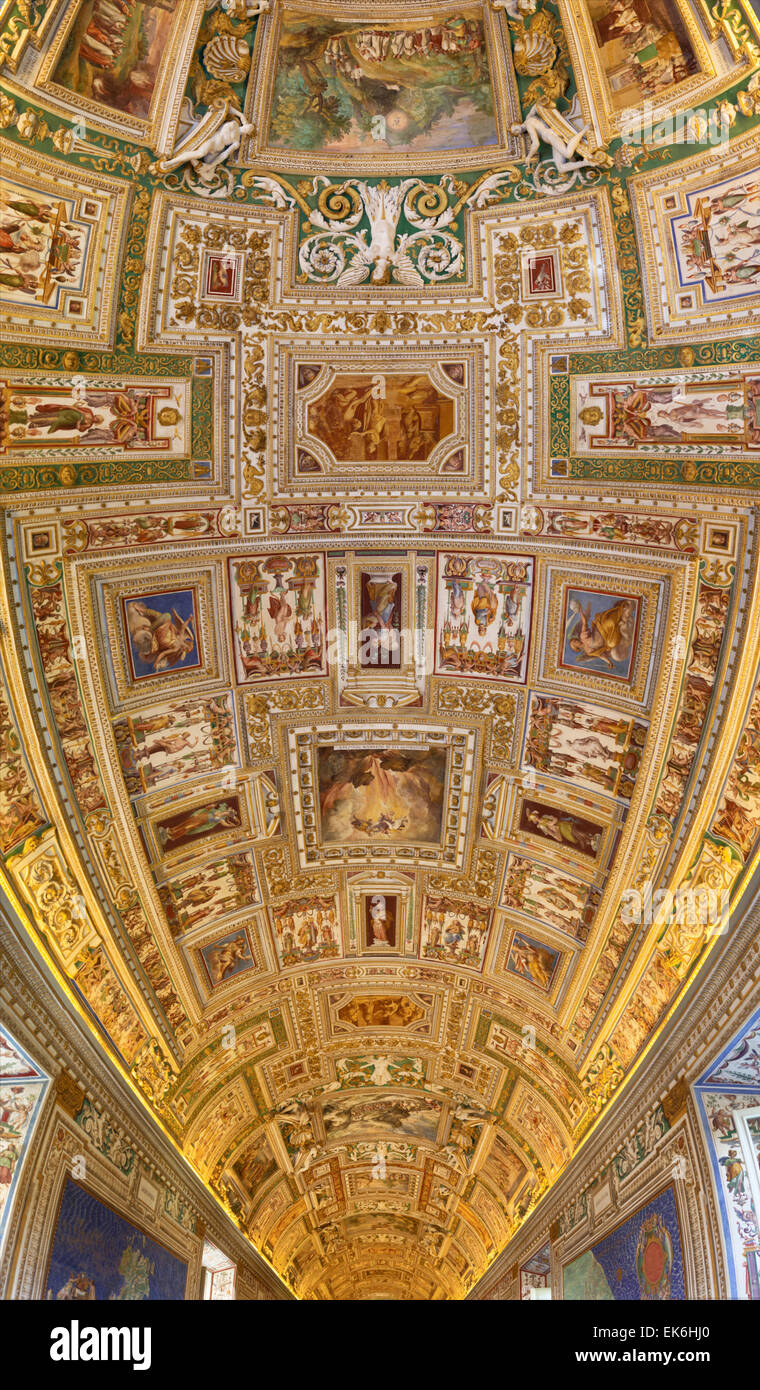The Gallery of Maps in the Vatican - The Gallery Of Maps In The Vatican Museums EK6HJ0