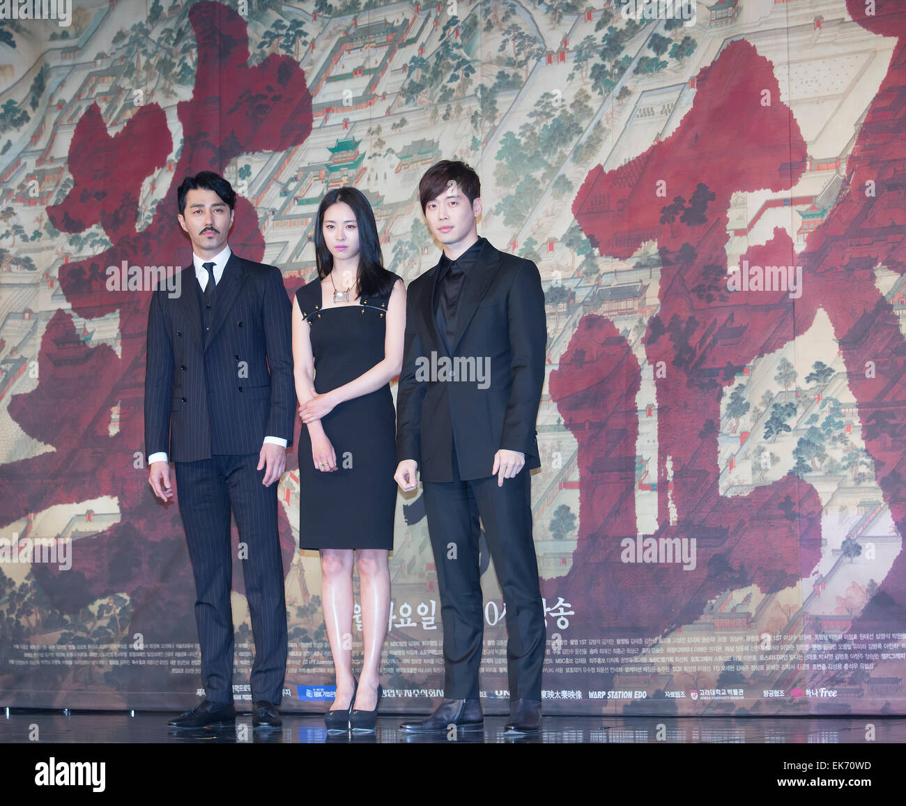 Cha Seung-Won, Lee Yeon-Hee and Kim Jae-Won, Apr 07, 2015 : South Korean actors Cha Seung-won (L) and Kim Jae-won (R) pose with actress Lee Yeon-hee during a press conference of MBC's new drama, Splendid Politics, in Seoul, South Korea. © Lee Jae-Won/AFLO/Alamy Live News Stock Photo