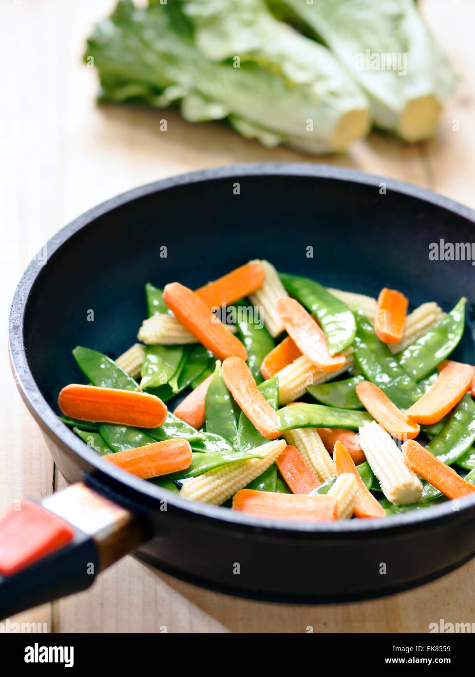 stir fried vegetables Stock Photo - Alamy