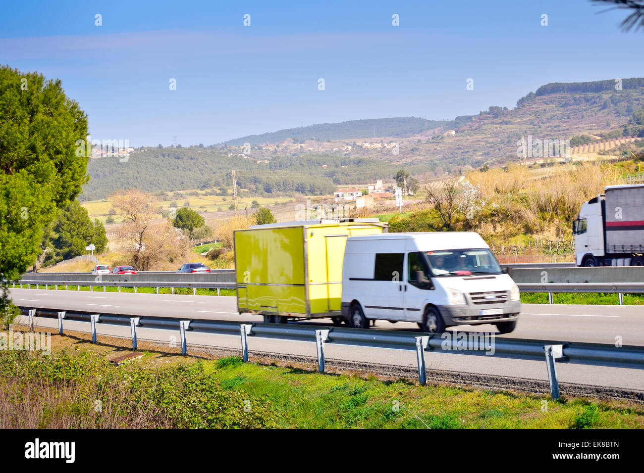 Car pulling trailer road hires stock photography and images Alamy