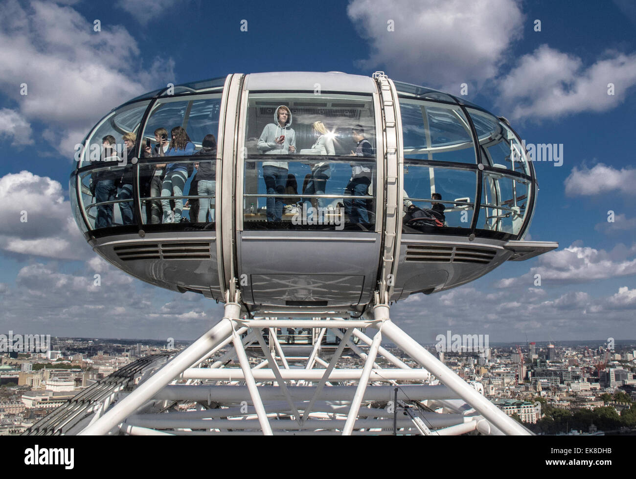 London eye gondola hi-res stock photography and images - Alamy