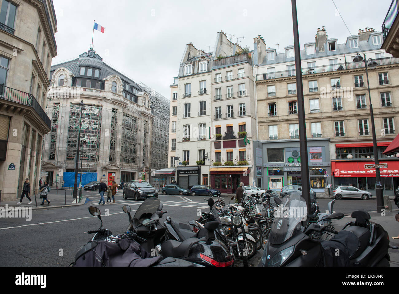 Rue de st honore hi-res stock photography and images - Alamy