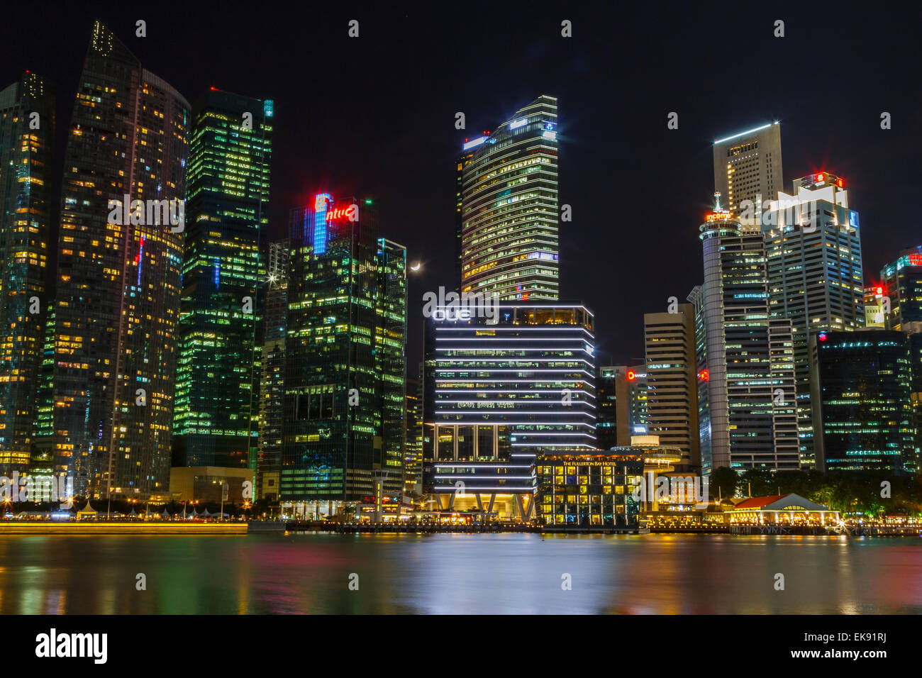 Beautiful night singapore hi-res stock photography and images - Alamy