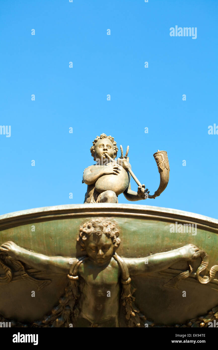 beautiful fountain in the park Stock Photo - Alamy