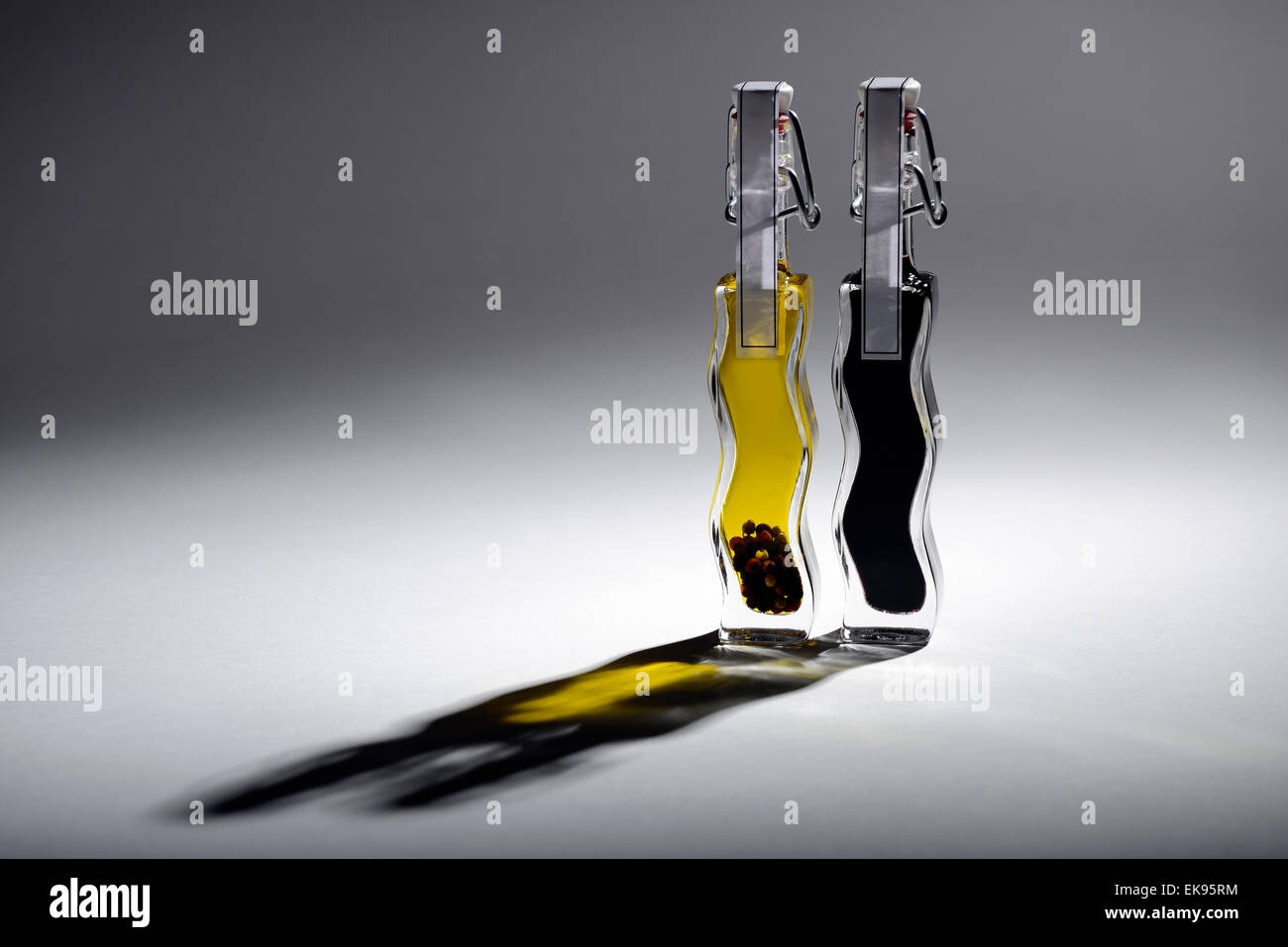 Cooking oil and vinegar Stock Photo Alamy