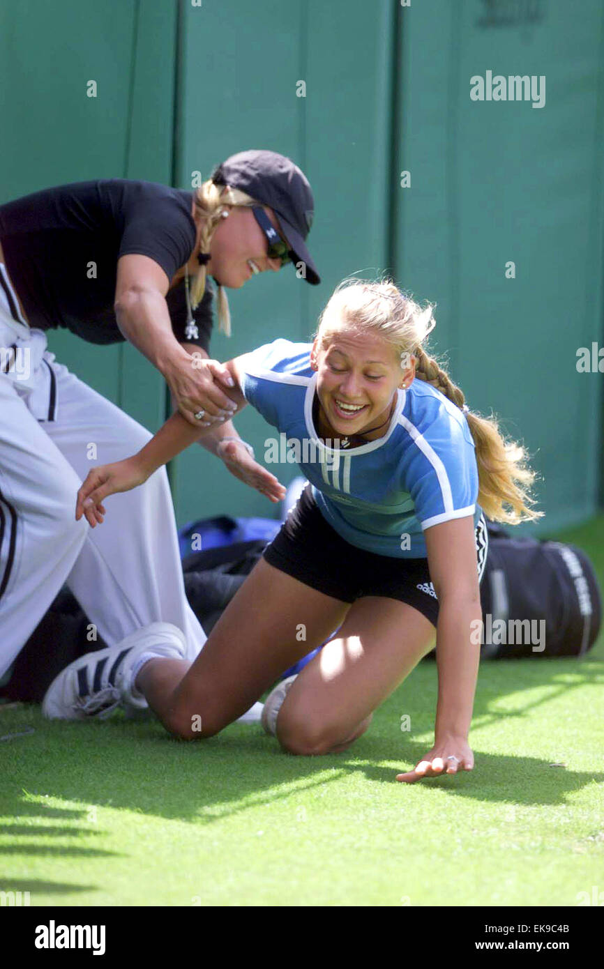 Tennis star Anna Kournikova playing with her mother at the Devonshire Park Eastbourne Ladies Tournament in 1999 Stock Photo