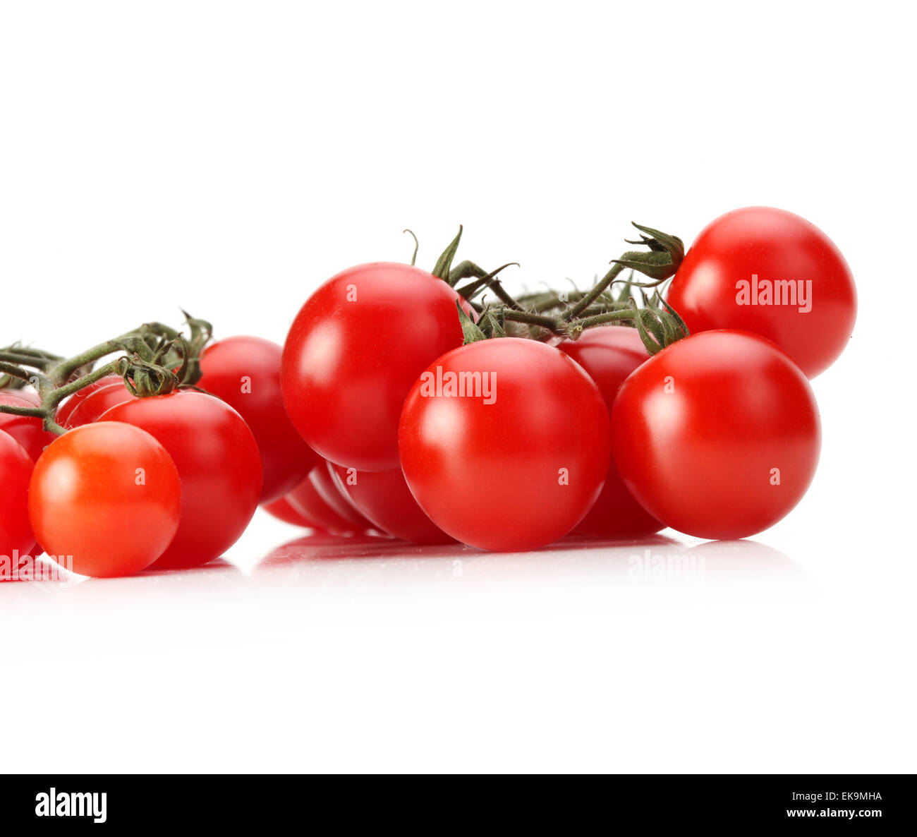 Bunch of fresh cherry tomato Stock Photo - Alamy