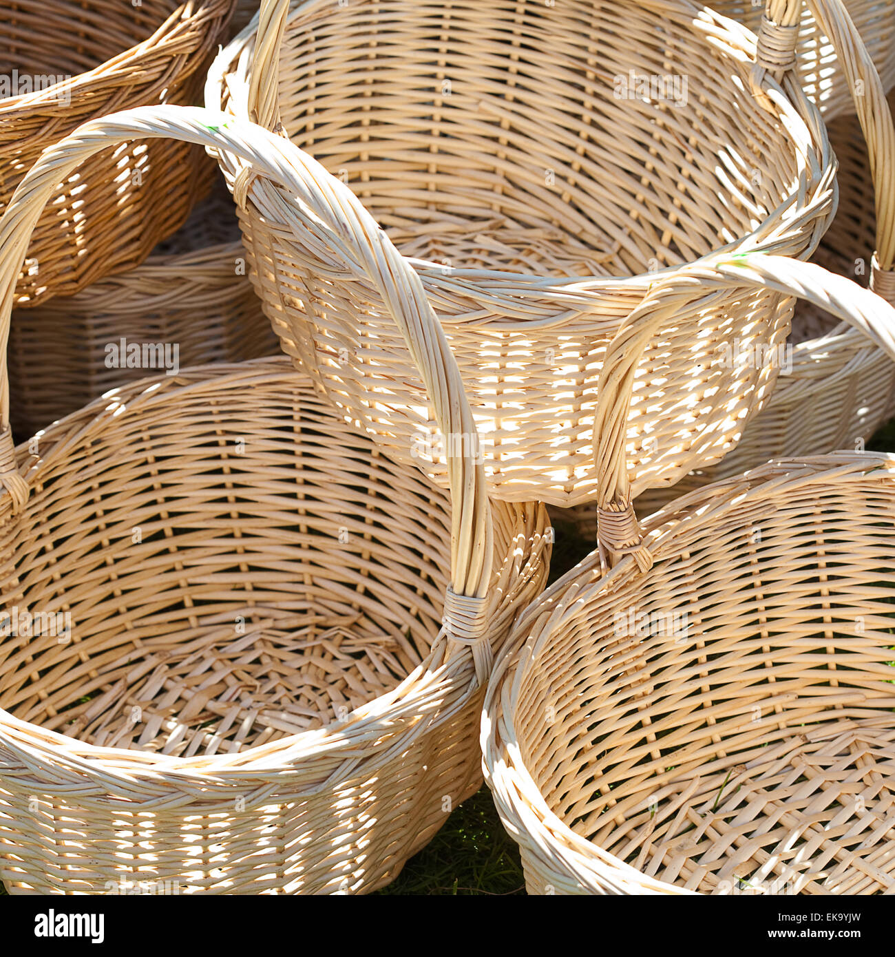 Baskets symbol hires stock photography and images Alamy