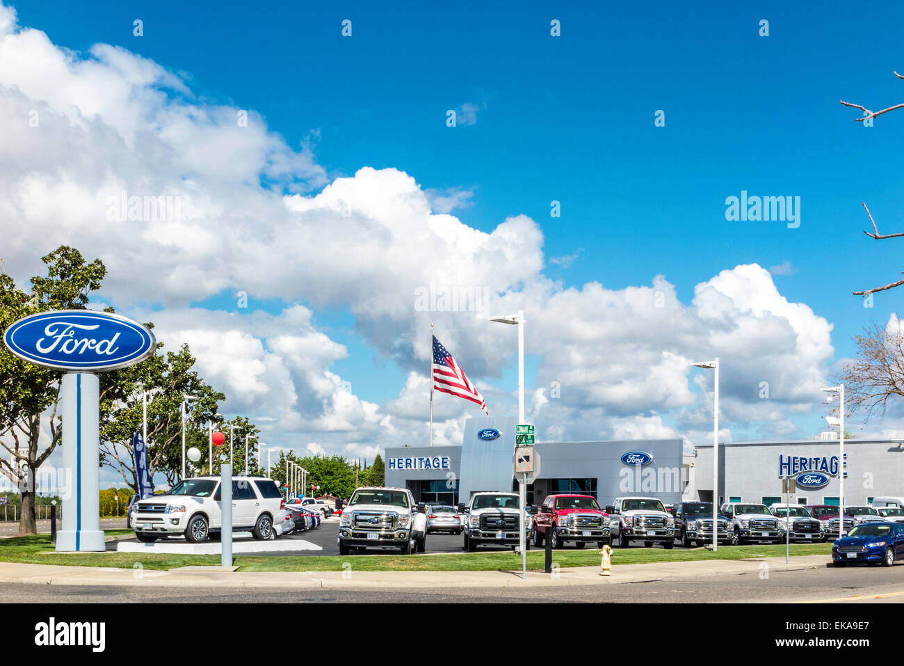 Ford Dealership Modesto >> A Ford Dealership In Modesto California Stock Photo Ford Dealership Modesto >> A Ford Dealership In Modesto California Stock Photo