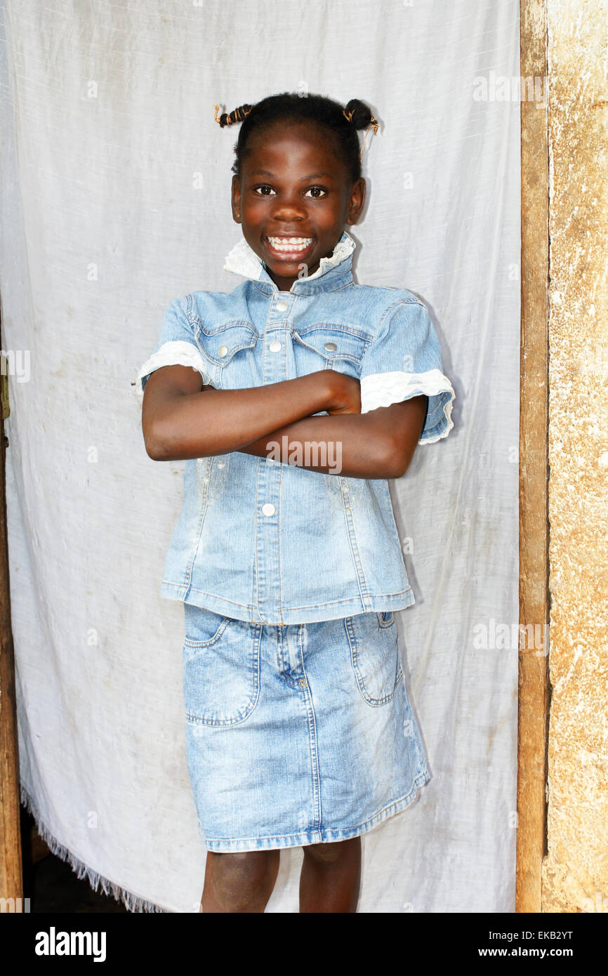 Smiling tribal girl hi-res stock photography and images - Alamy