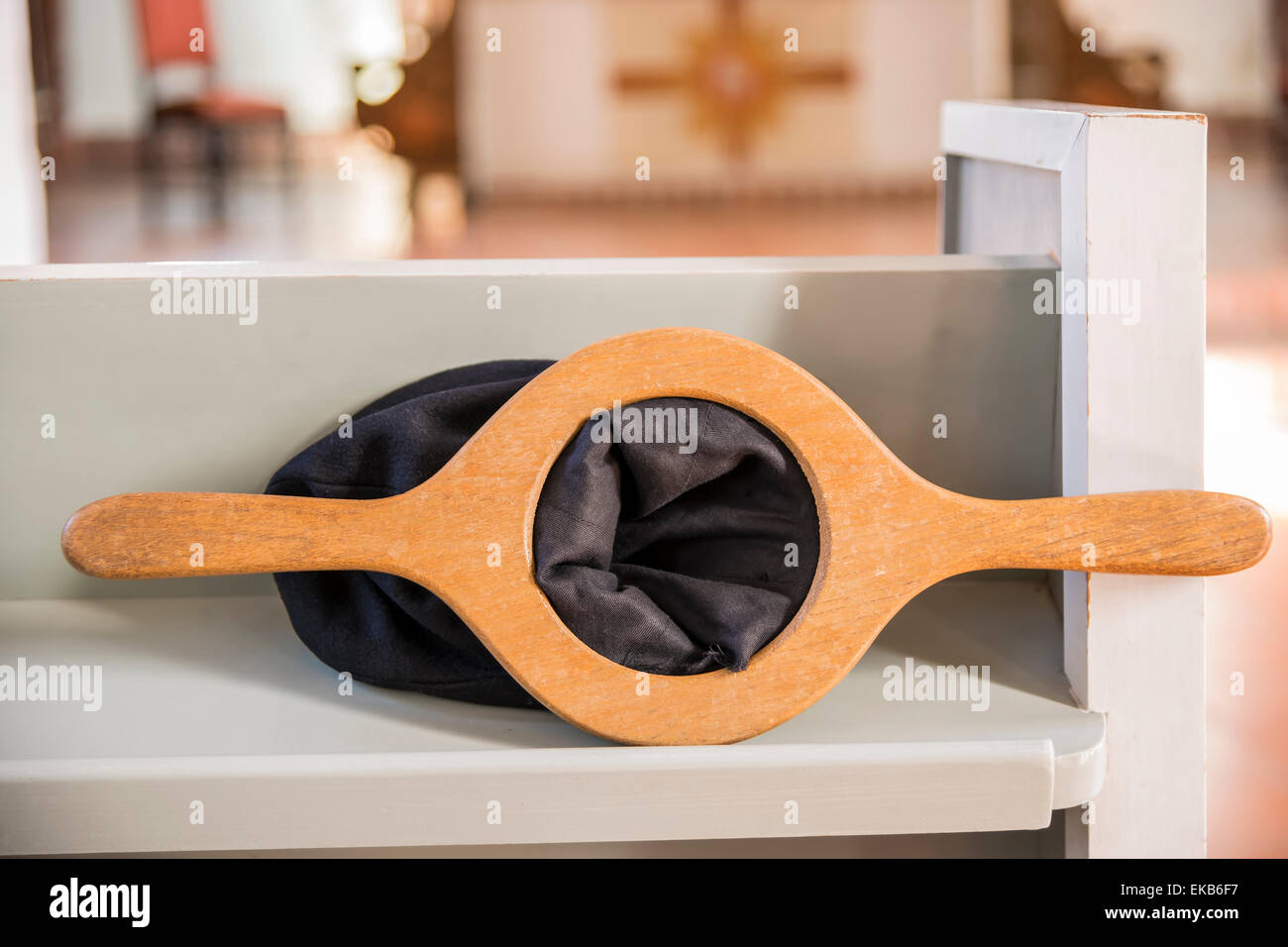 Church collection basket hi-res stock photography and images - Alamy
