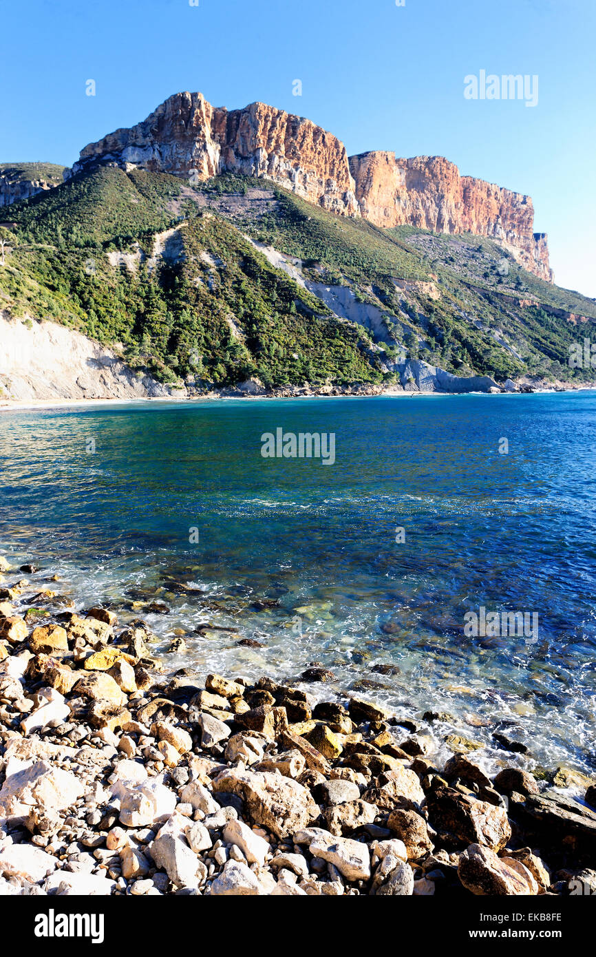 Mediterrenan Rocks Mediterranean hub port hi-res stock photography and images - Alamy