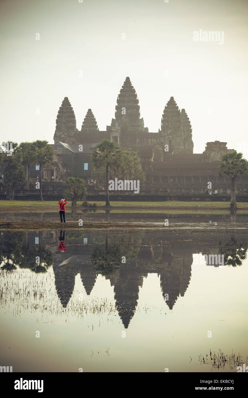 Angkor Wat temple, Angkor, UNESCO World Heritage Site, Cambodia, Indochina, Southeast Asia, Asia Stock Photo
