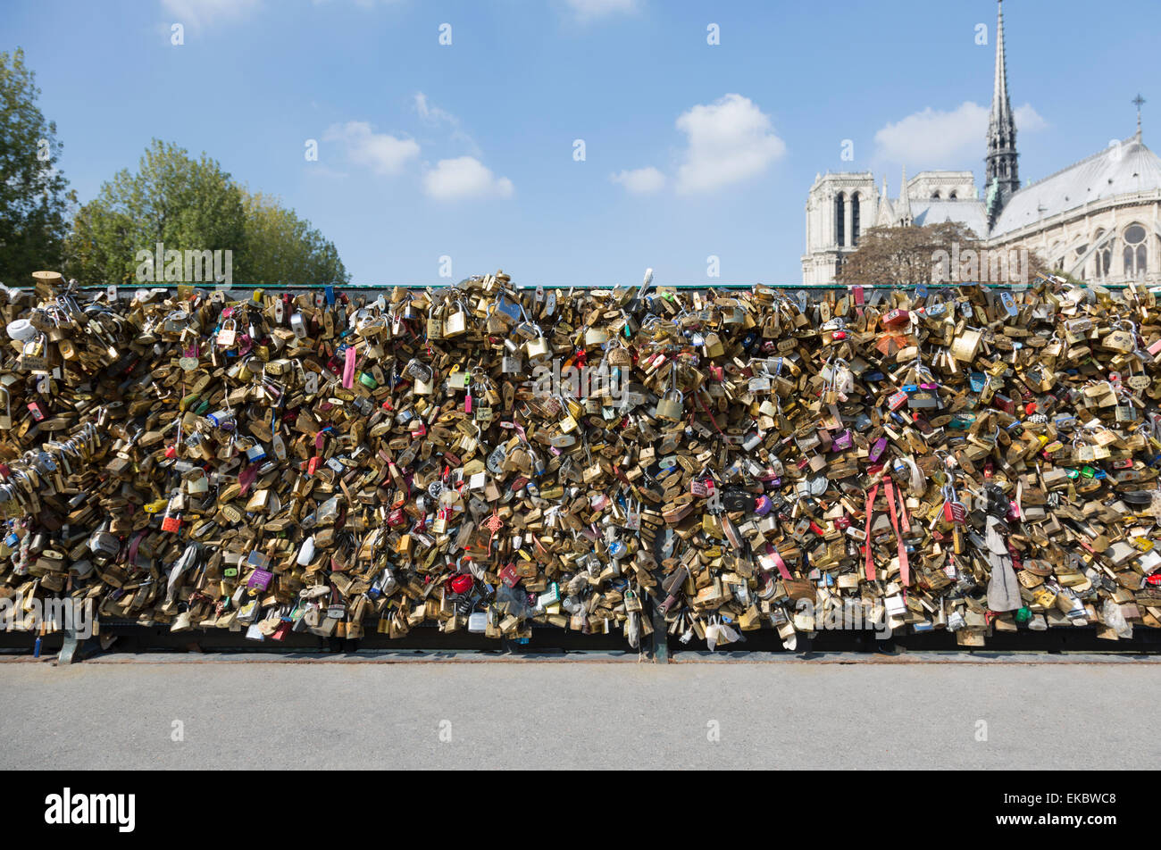 Abundance of love locks  on  pont de l'archeveche, in front of Notre Dame, Paris, France Stock Photo