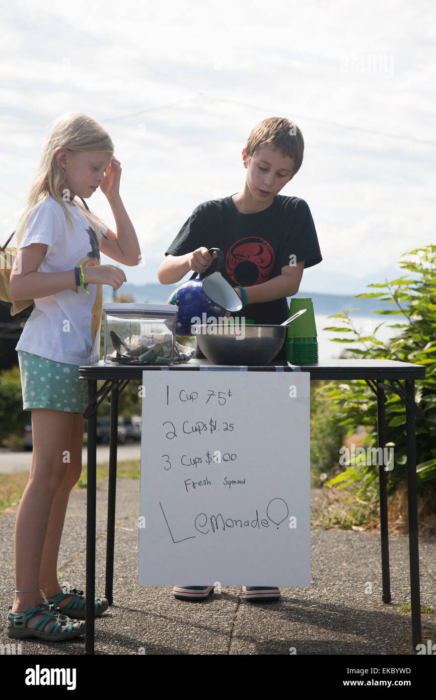 Children selling lemonade Stock Photo Alamy