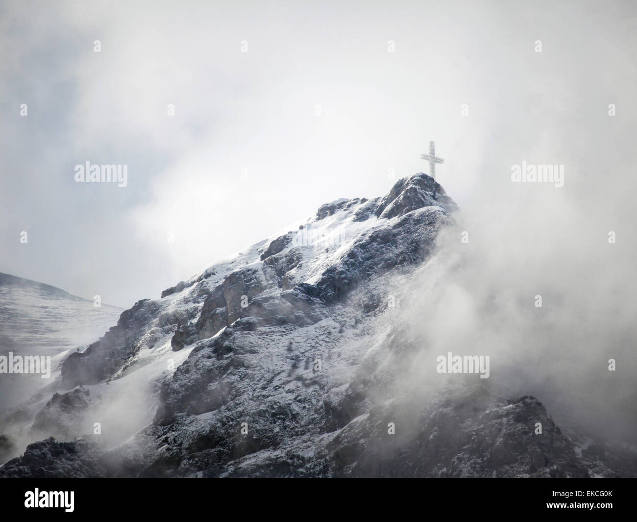 Heroes' Cross on Caraiman peak, Busteni
