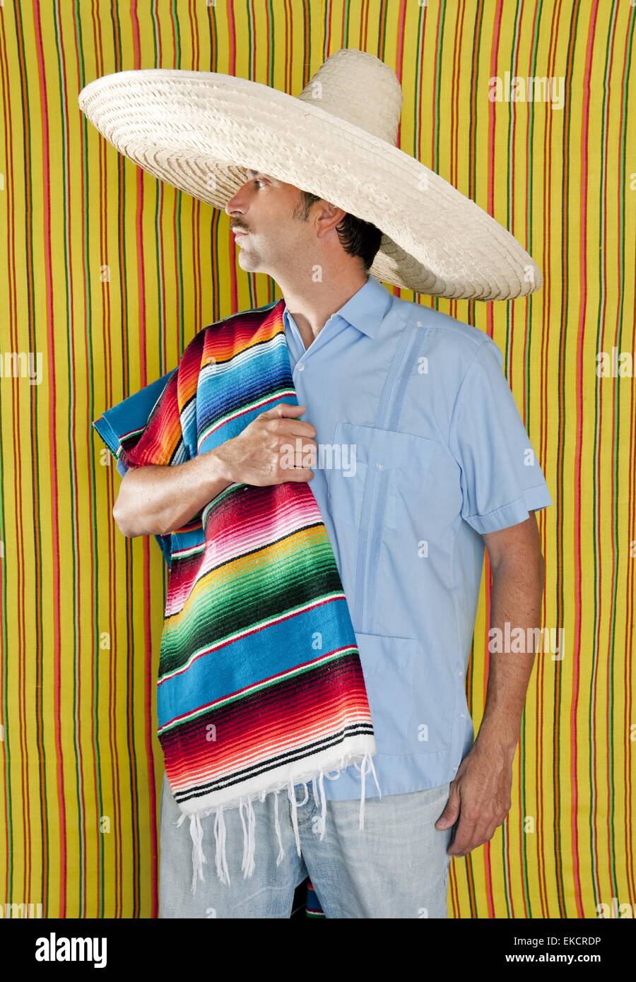 Mexican man serape poncho hat sombrero Stock Photo - Alamy