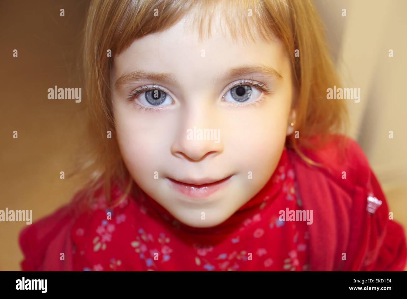 blond little girl portrait close up crop Stock Photo - Alamy