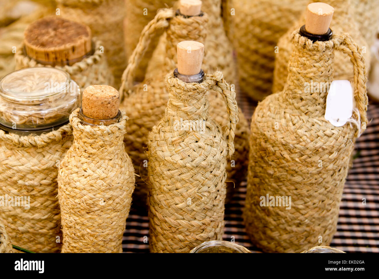 Esparto crafts hi-res stock photography and images - Alamy