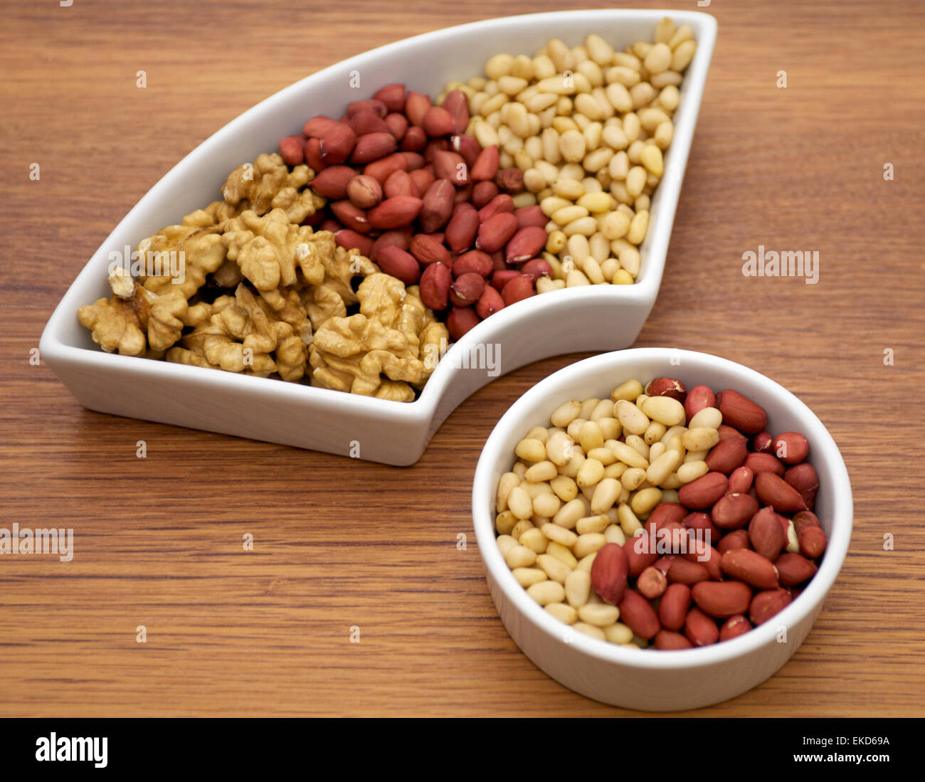 Walnut and white pine hires stock photography and images Alamy