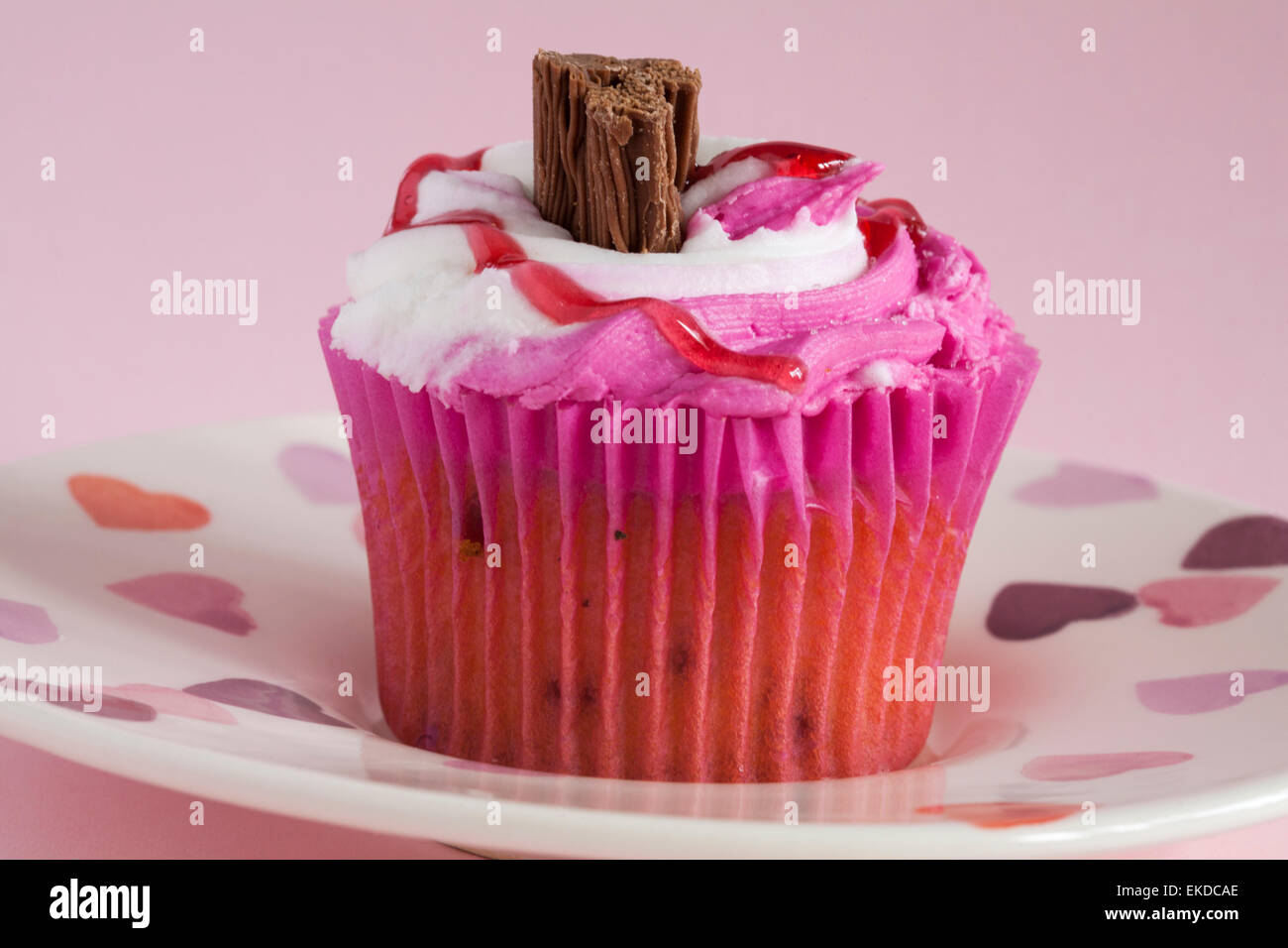Flake cake hi-res stock photography and images - Alamy