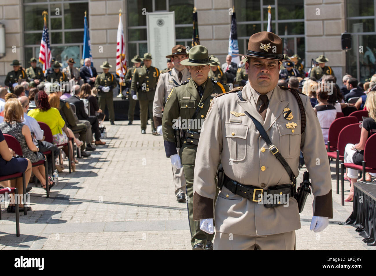 Ronald reagan wreath laying ceremony hi-res stock photography and ...