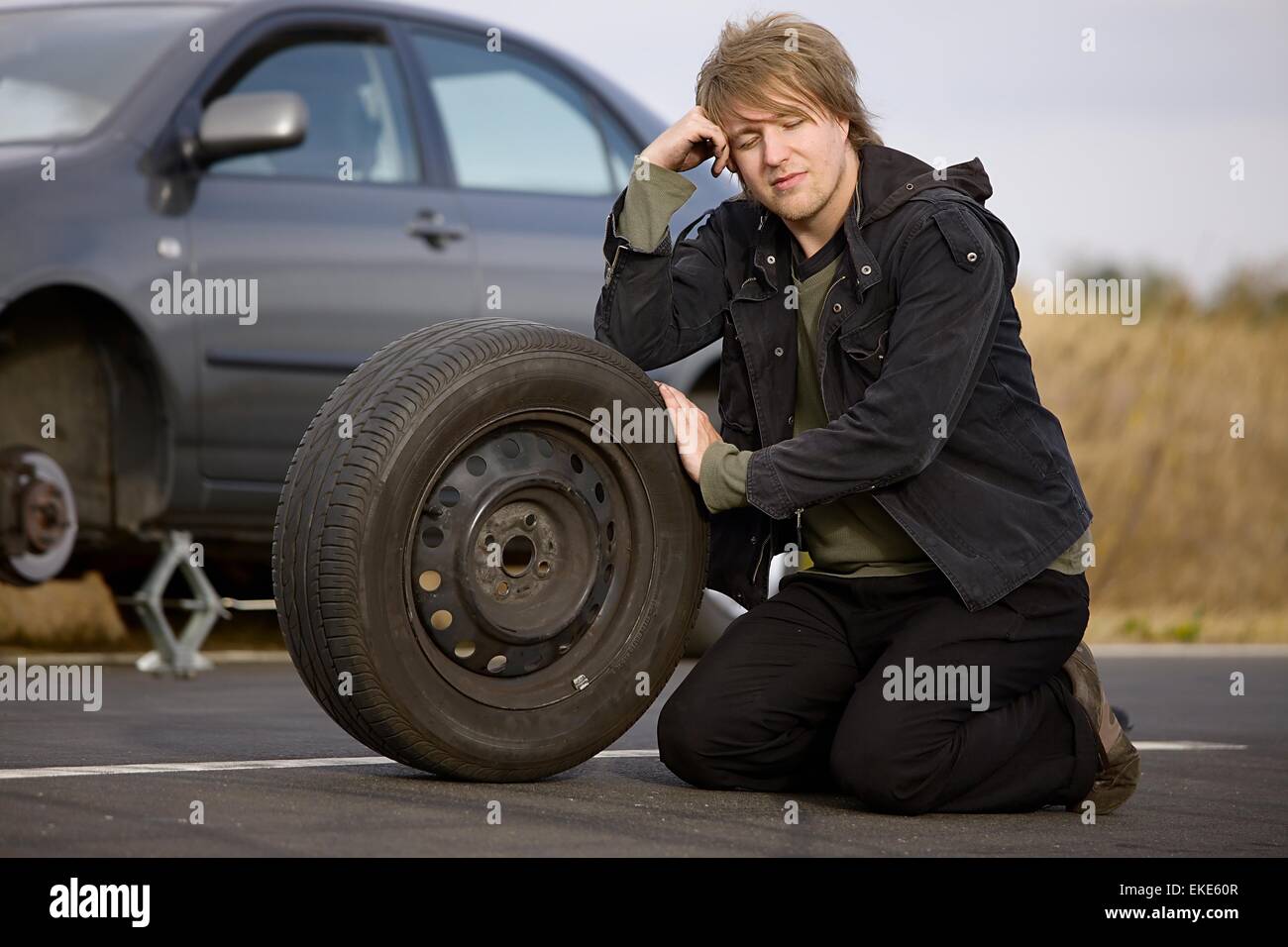 Car tyre change roadside hires stock photography and images Alamy