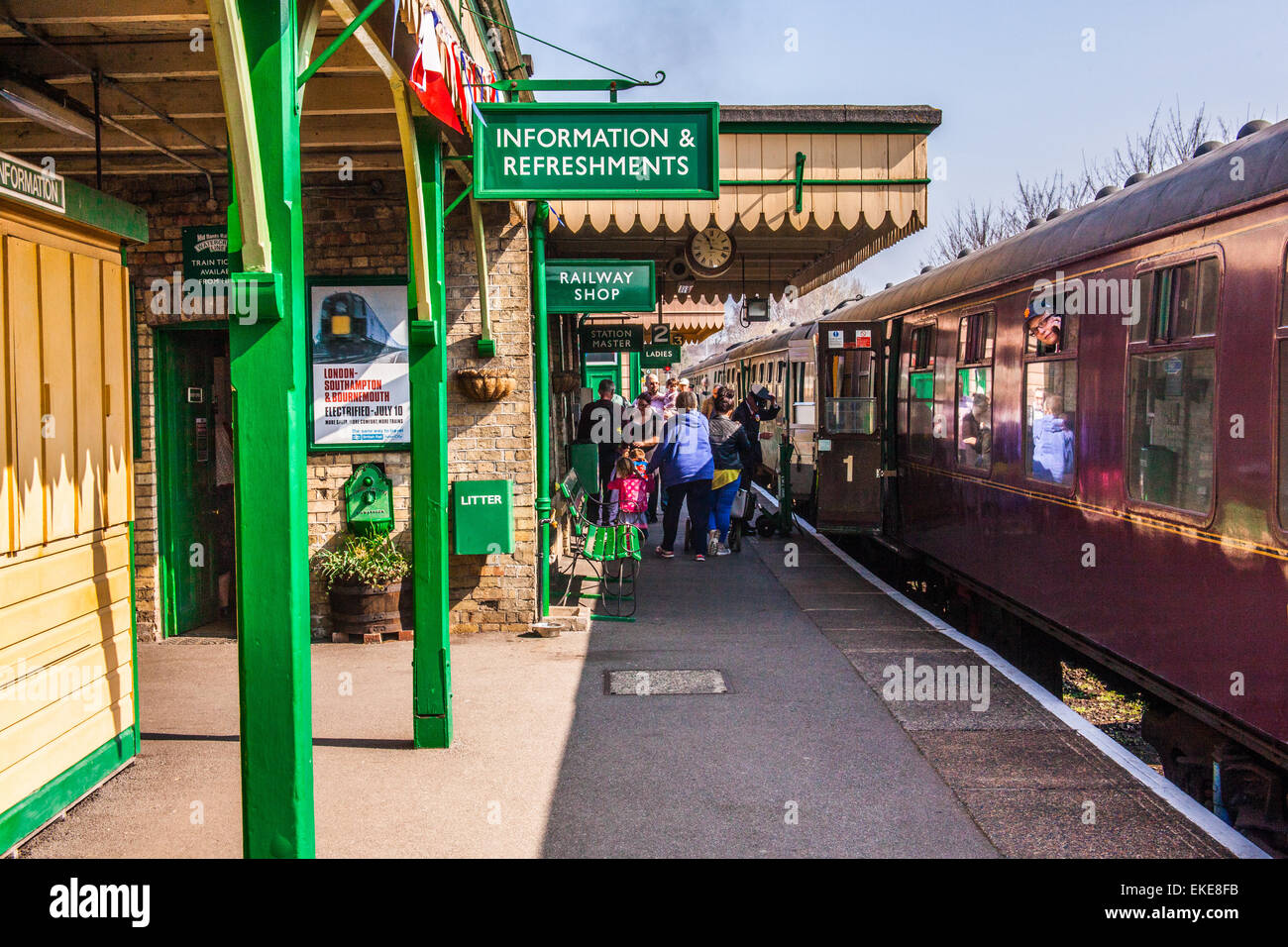 Alton station mid hants hires stock photography and images Alamy