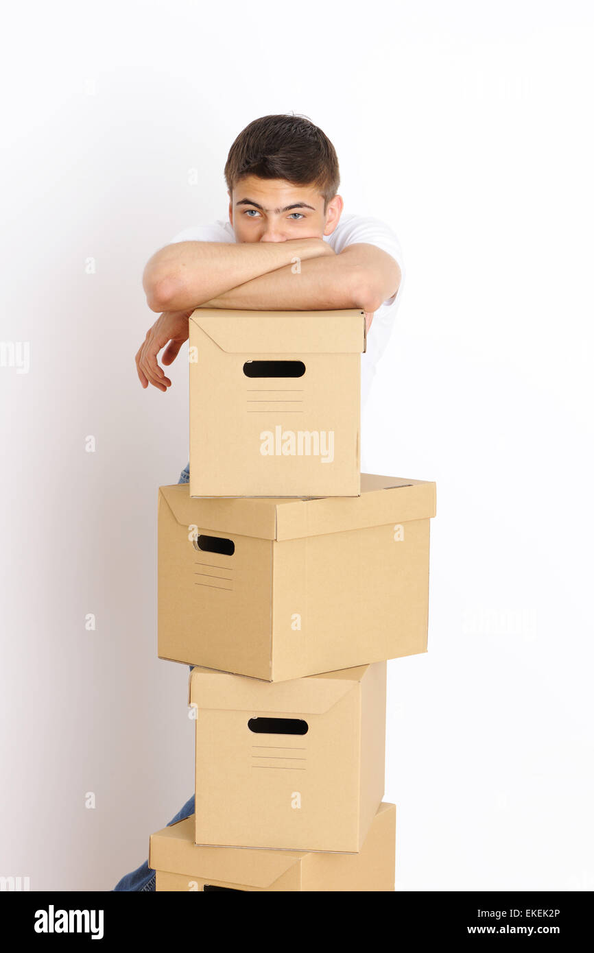 Young people moving house hi-res stock photography and images - Alamy
