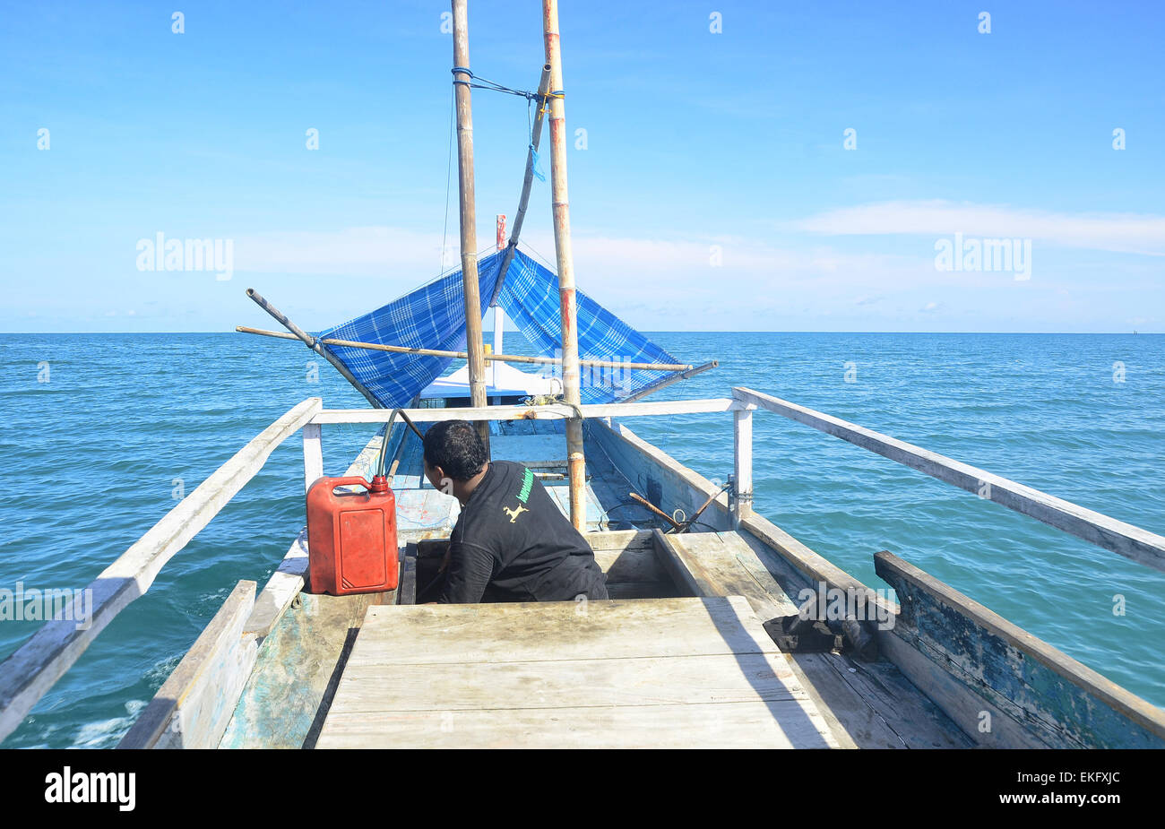 Wooden motor boat hi-res stock photography and images - Alamy