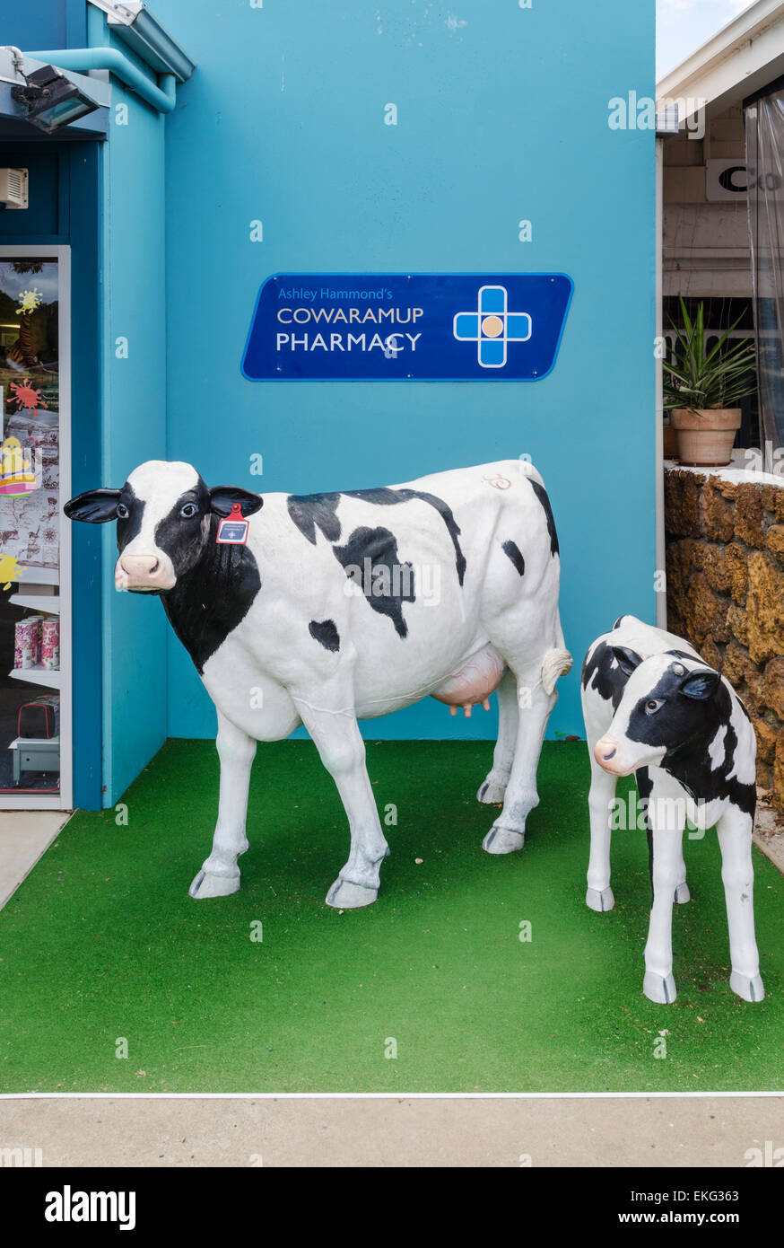 Life size cow model hires stock photography and images Alamy