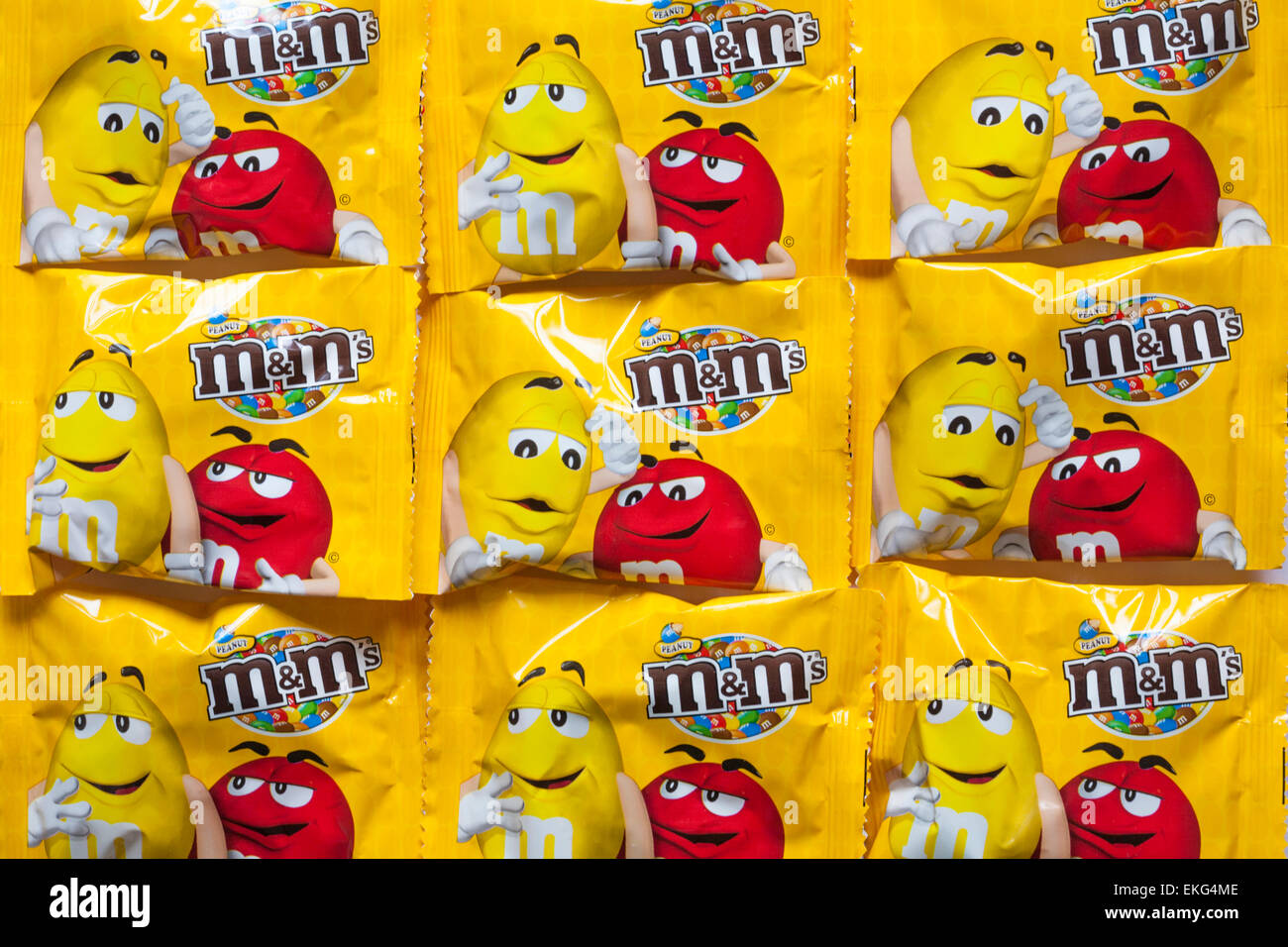 Packets of fun size packet of peanut M&M's Stock Photo - Alamy
