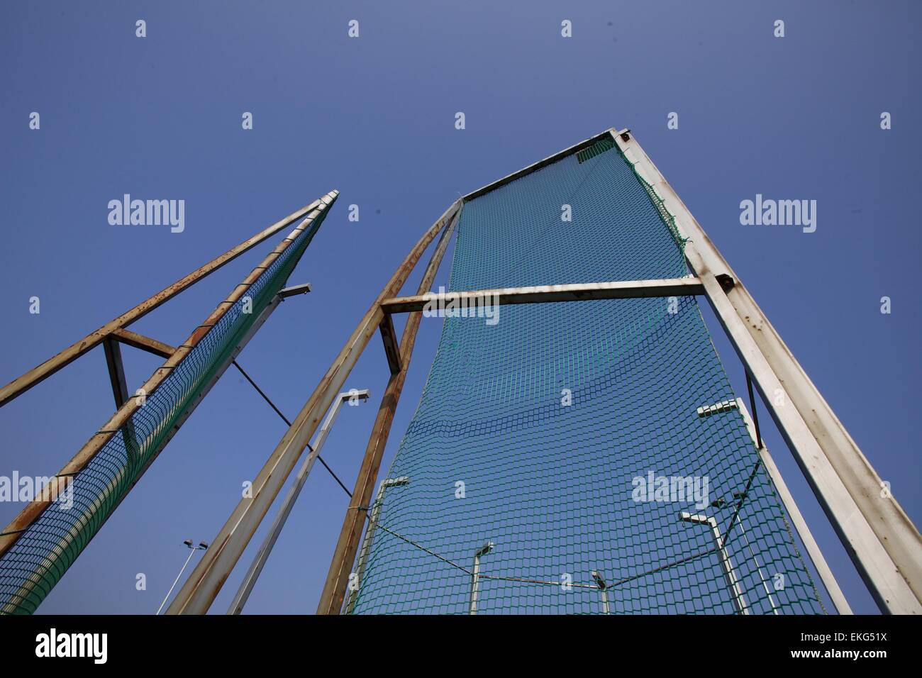 Athletics hammer throwing circle hires stock photography and images