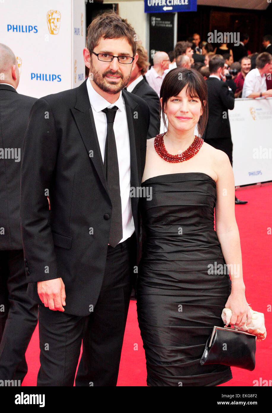 06.JUNE.2010. LONDON LOUIS THEROUX AND WIFE ATTEND THE 2010 TV BAFTA Stock Photo: 80877862 - Alamy