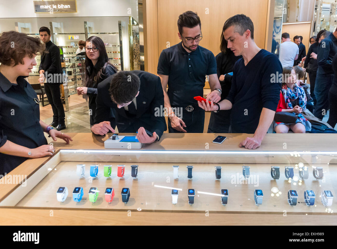 Paris, France. New Apple Corp. Store Opens in French Department Store, Galeries Lafayette for I-Watch Customers Looking at Products, apple customer, retail display Stock Photo