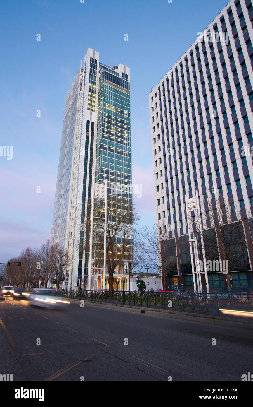 Torino, Italy. 10th April 2015. The Intesa Sanpaolo skyscraper