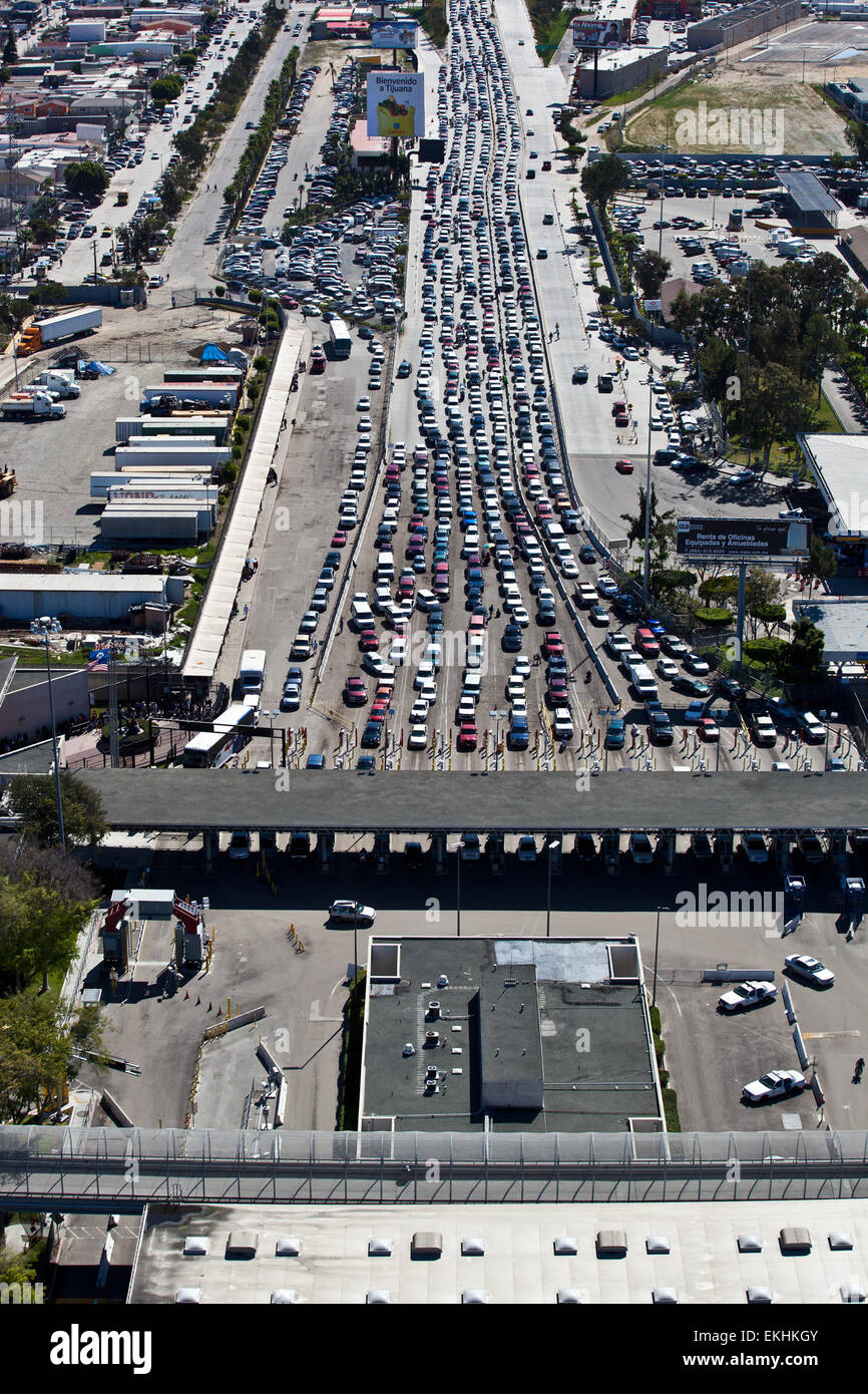 Photo of the border traffic lined up at Primary at the Otay Mesa Port