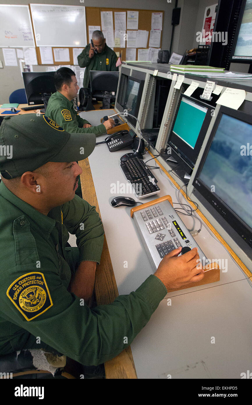 Border Security Rvss Border Patrol agents in South Texas utilize a Remote Surveillance Video ...
