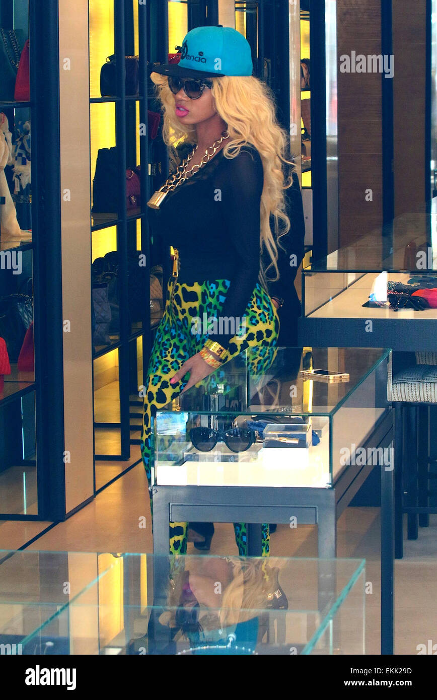Chanel Store at Rodeo Drive in Beverly Hills - CALIFORNIA, USA - MARCH 18,  2019 Editorial Photo - Image of expensive, glamour: 178497736