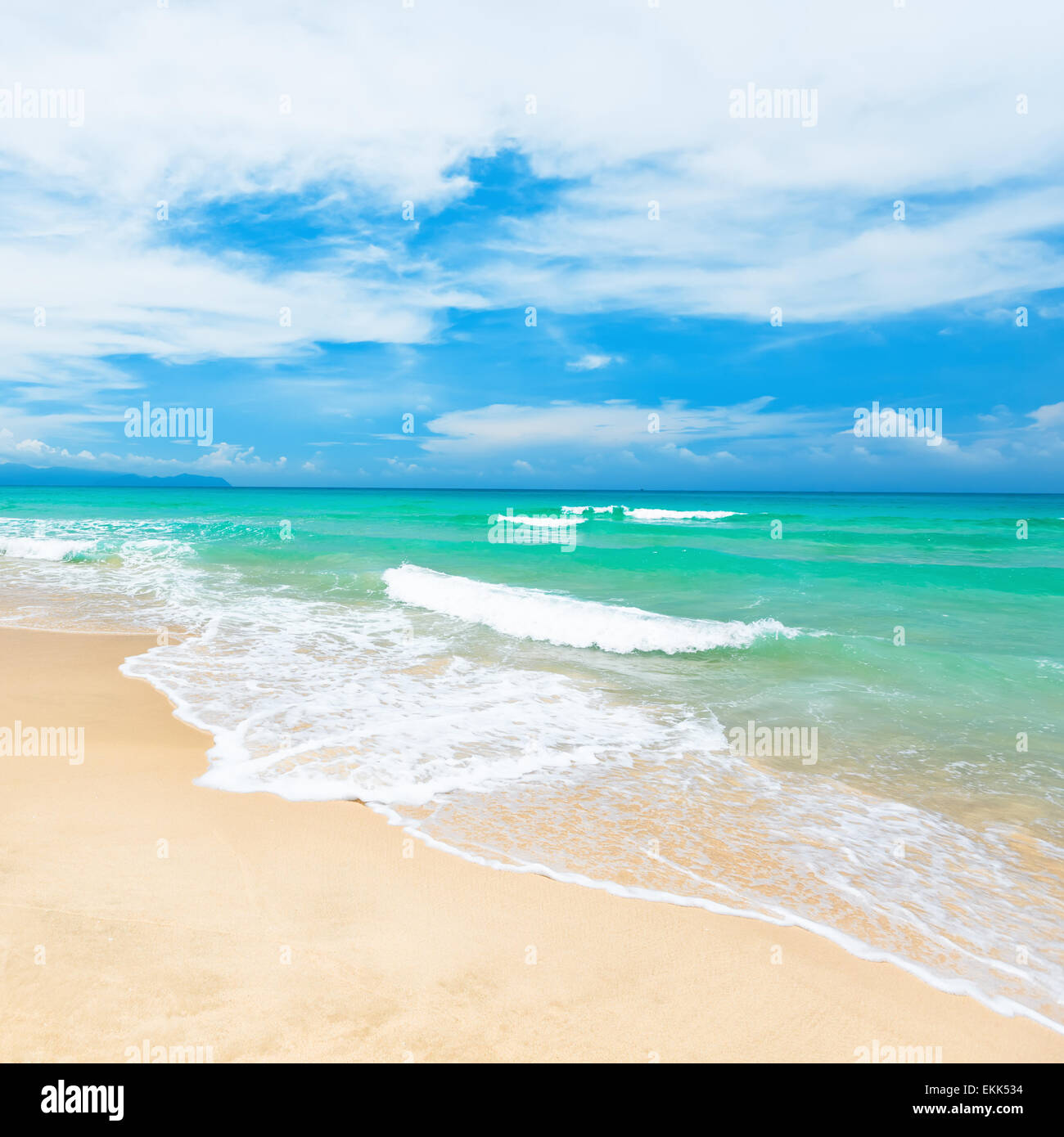 Beautiful sunny coast hi-res stock photography and images - Alamy