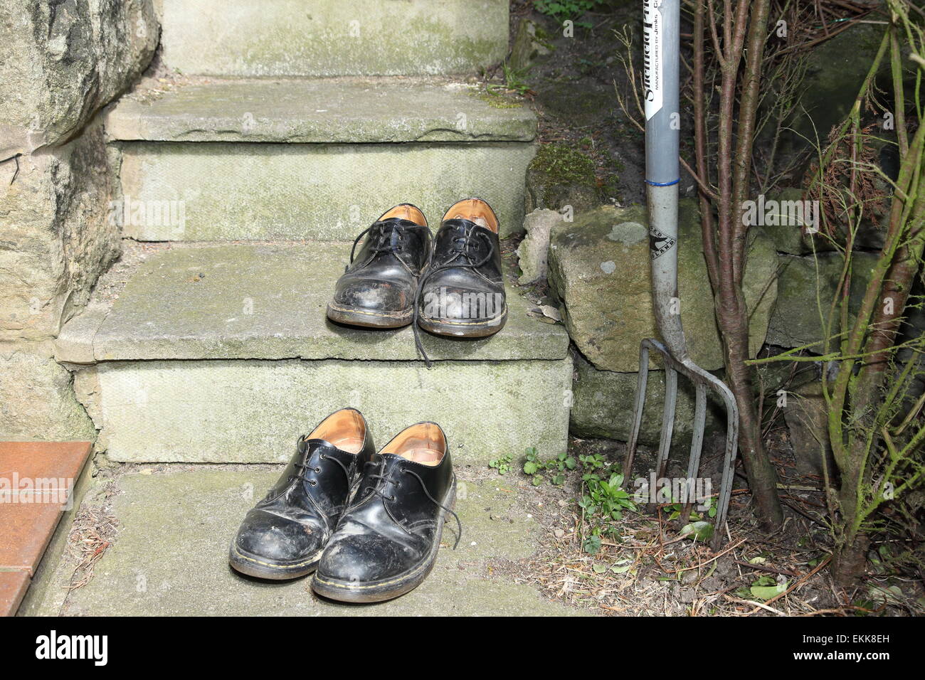 Black dr martens hi-res stock photography and images - Page 2 - Alamy