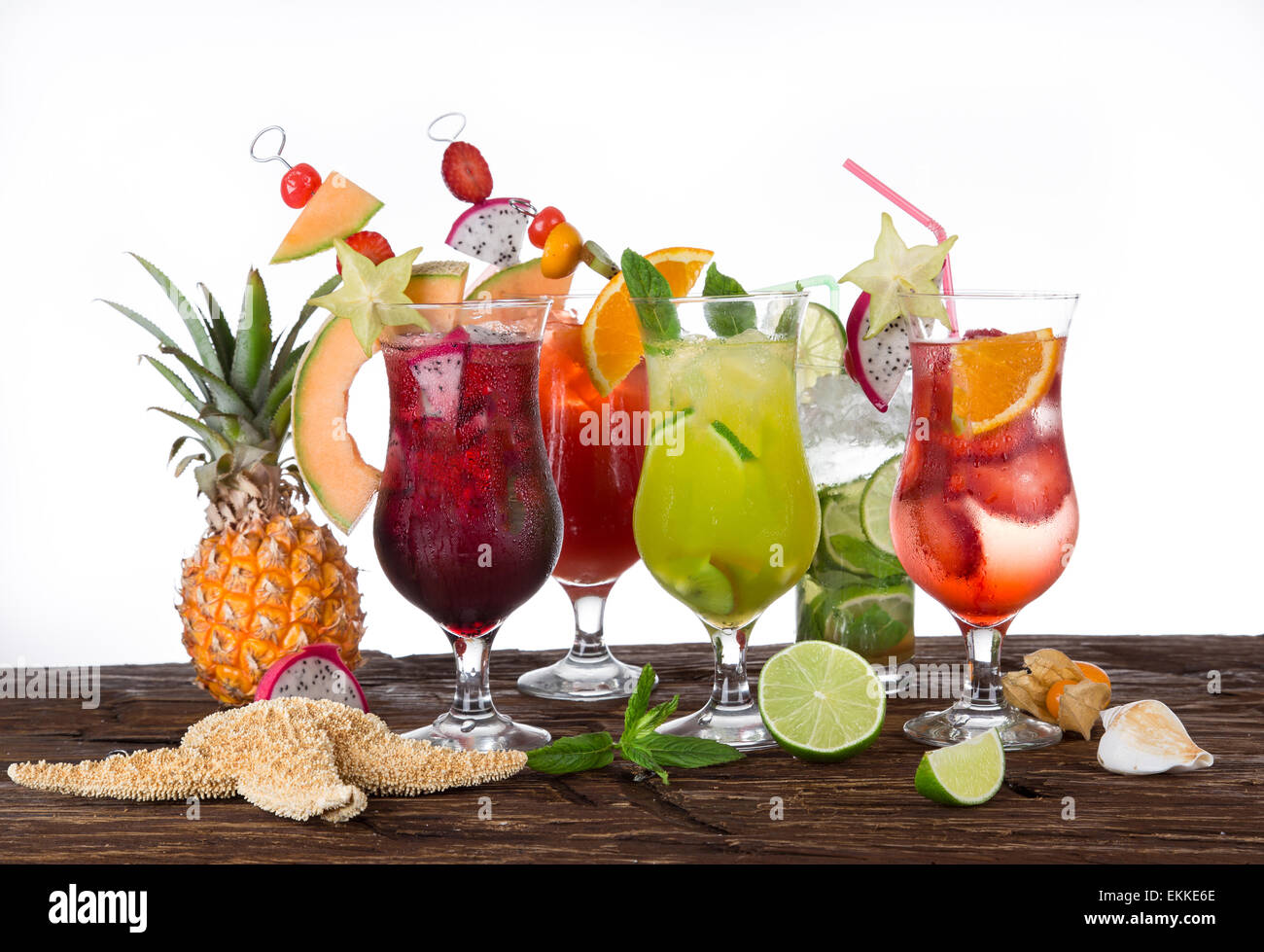 Summer drinks on the beach, closeup Stock Photo Alamy