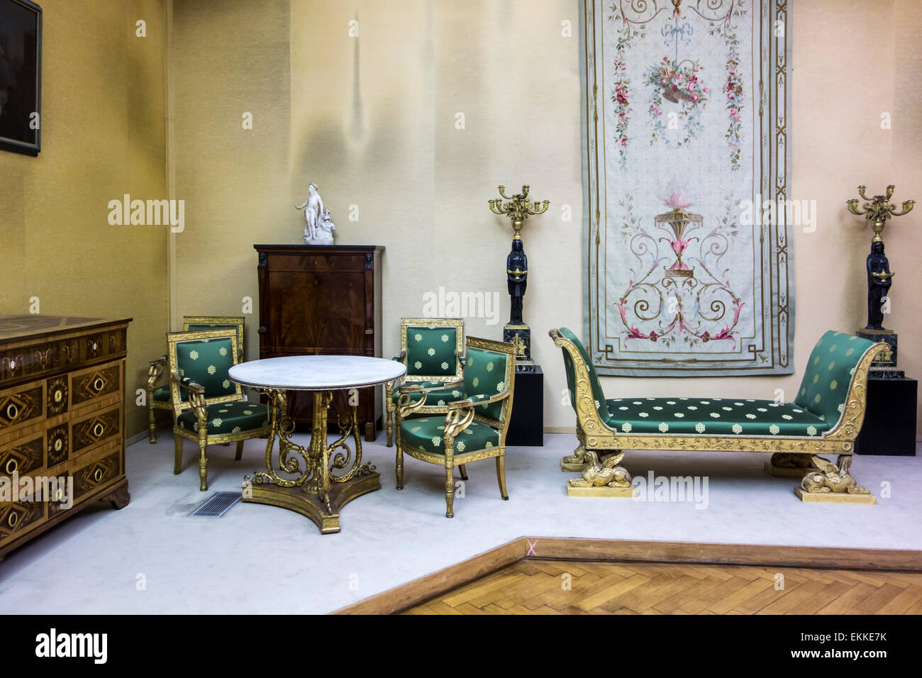 Drawing room furniture in French Directoire style in the Cinquantenaire Museum / Jubelparkmuseum in Brussels, Belgium Stock Photo