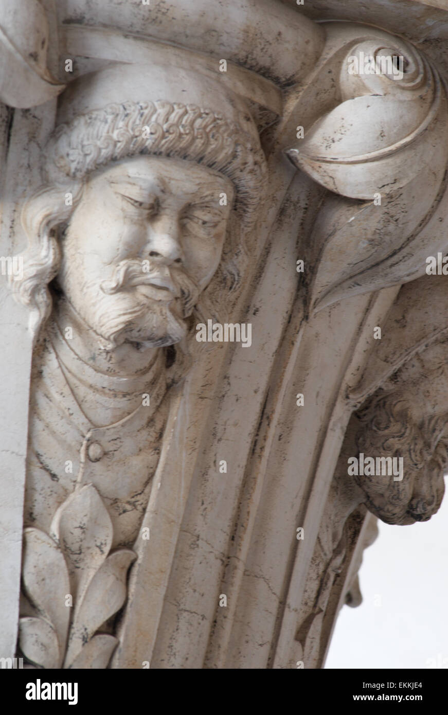 Venice doge palace column hi-res stock photography and images - Alamy