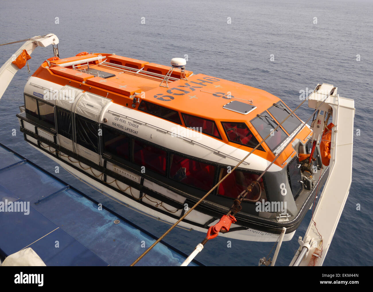 Ship tendering hires stock photography and images Alamy