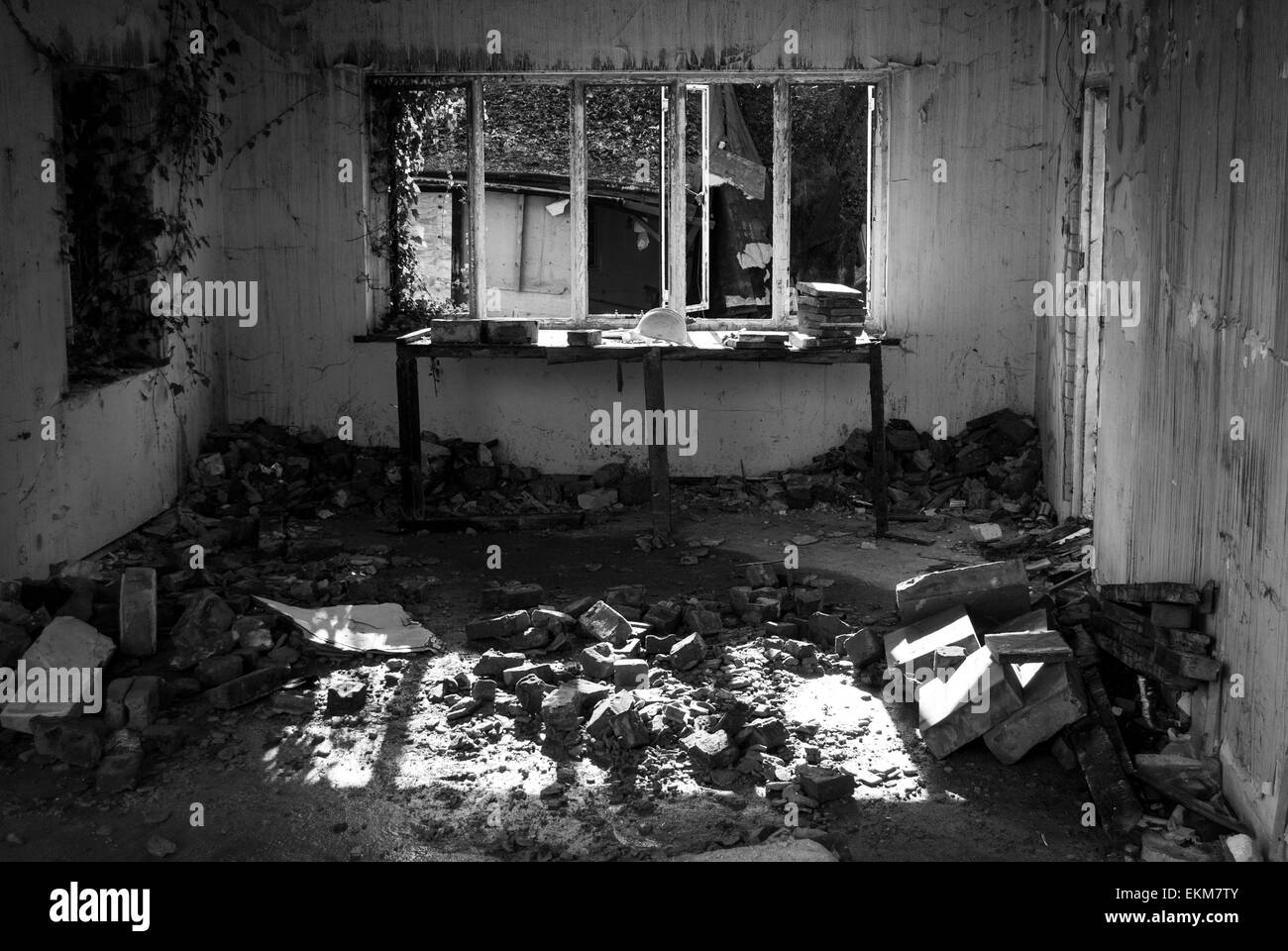 Abandoned Hospital - England - Buckinghamshire ( Black and White ) Stock Photo