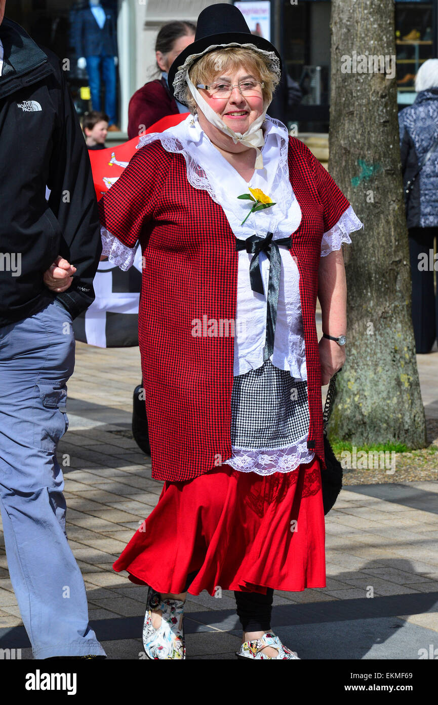 Welsh traditional dress hires stock photography and images Alamy