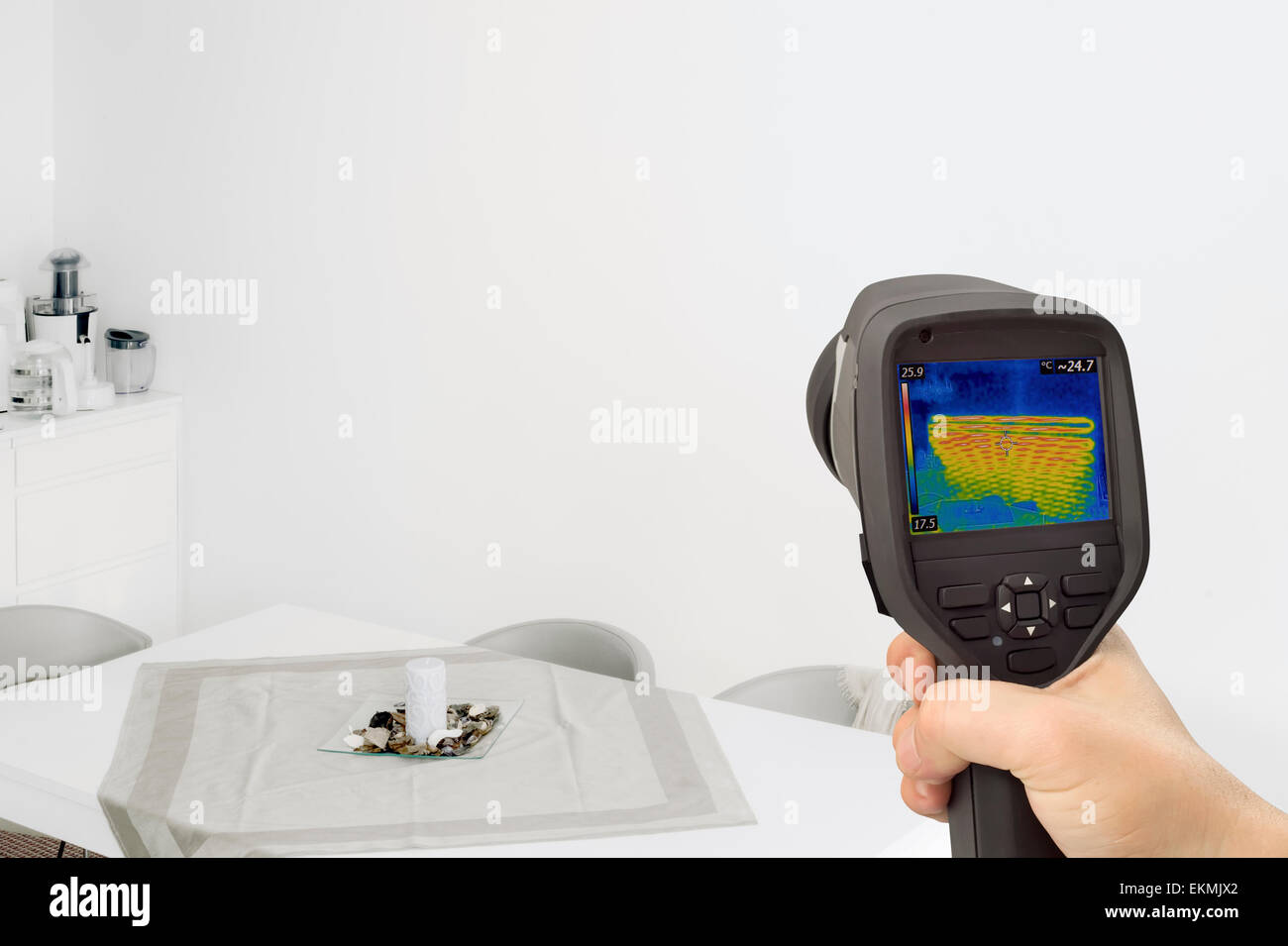 Infrared Wall Heating Heat Loss Detection Stock Photo Alamy