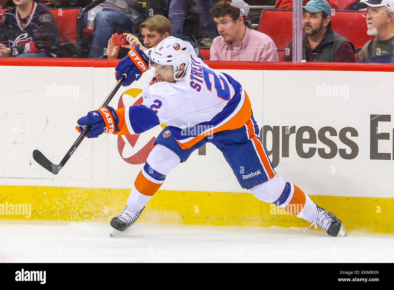 New York Islanders defenseman MARK STREIT (2) during the NHL game ...